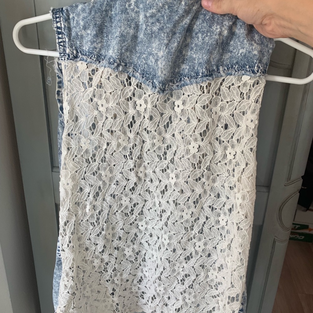 Tank top - Picture 2 of 3